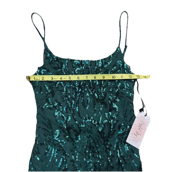 Crystal Sky Sequined, sheath Cocktail dress. Size XSmall New Years Christmas - Picture 4 of 13